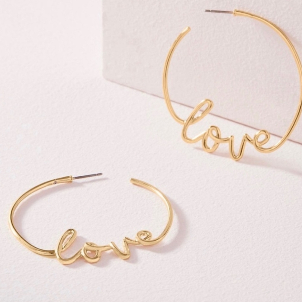 NWT Stella & Dot Love Hoops Earrings Gold OS